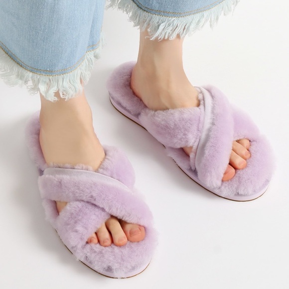 abela ugg slippers